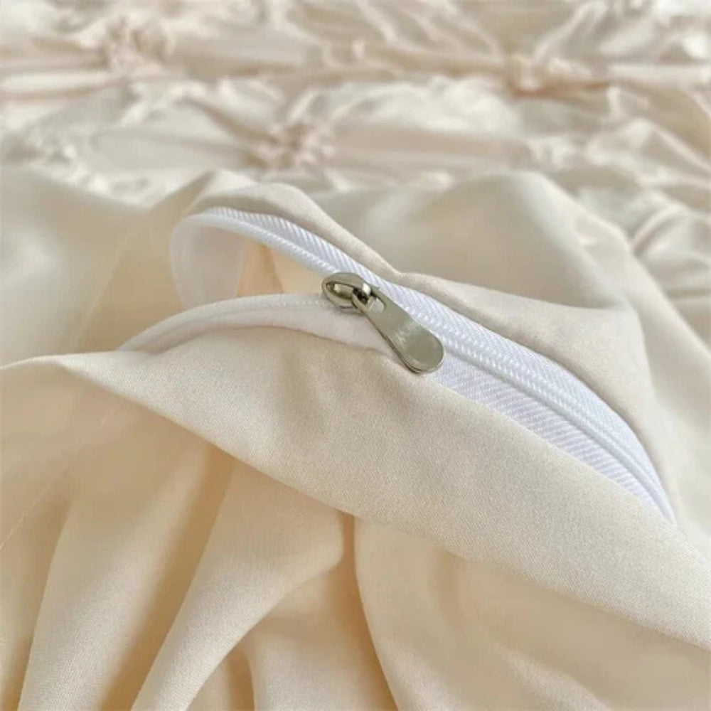 Vloora Floral Ruffle Quilt Cover Set