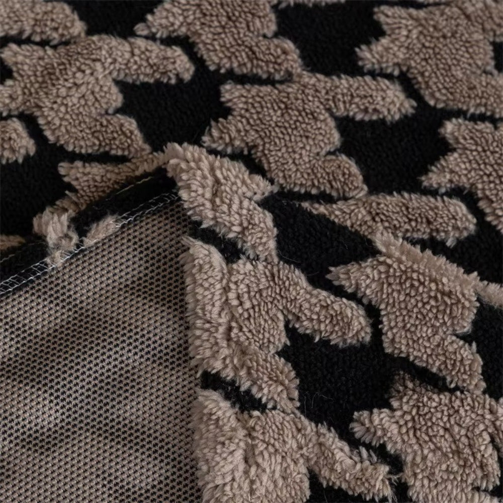 Stylla Houndstooth Plush Sofa Throw