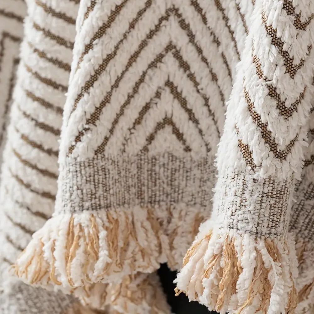 Zivvo Chevron Fringed Sofa Throw