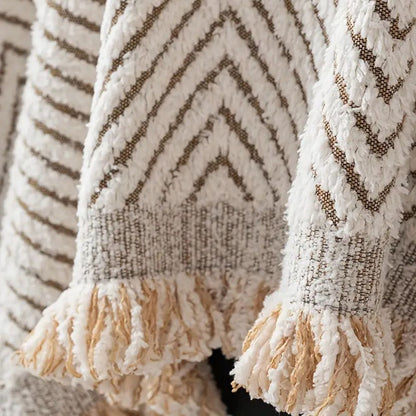 Zivvo Chevron Fringed Sofa Throw